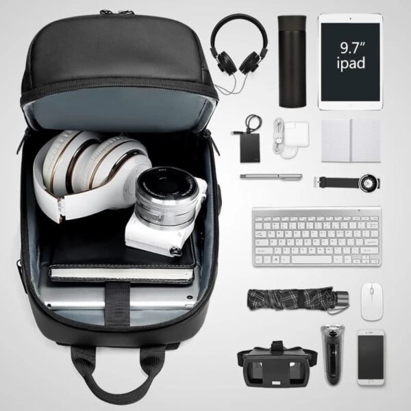 Mochila para Hombre Cruzada Impermeable Antirrobo Negra Con USB - Image 3