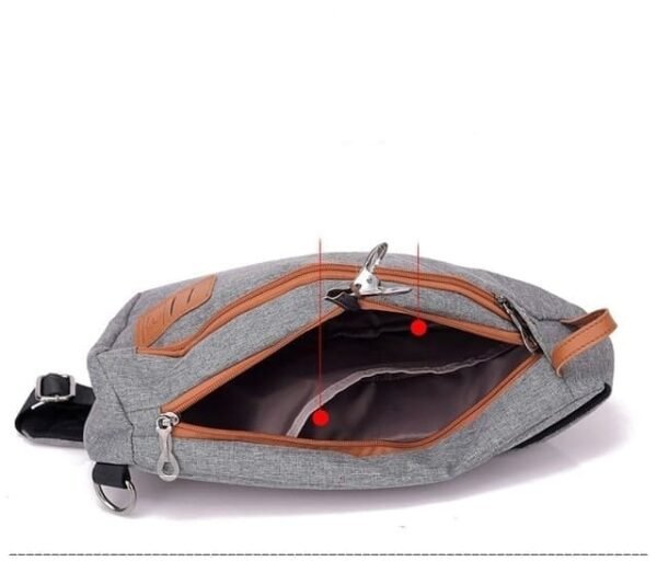 Bolsa de Pecho para Hombre con Puerto para Auriculares - Image 7