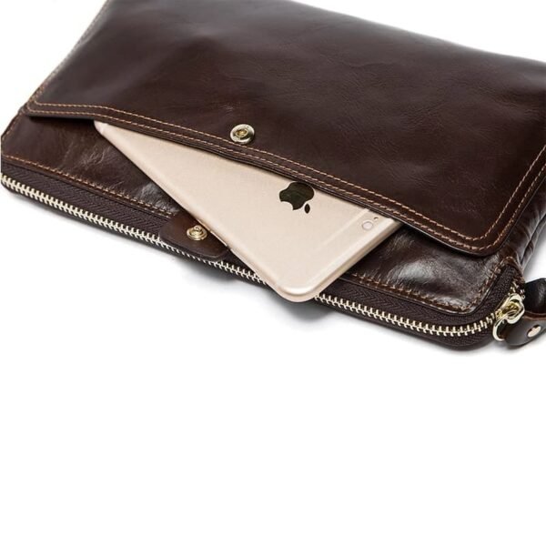 Clutch Hombre Porta Celular de Piel – Elegancia y Funcionalidad en Cada Detalle - Image 7