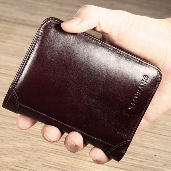 Cartera con Protección RFID Trifold para Hombre - Seguridad Excepcional en un Diseño Compacto - Image 4